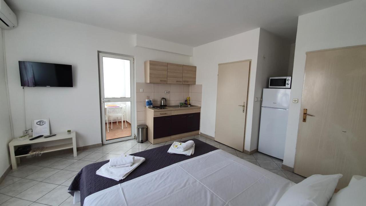 Batkoski Apartments Pag Town Luaran gambar
