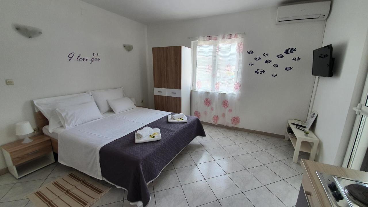 Batkoski Apartments Pag Town Luaran gambar