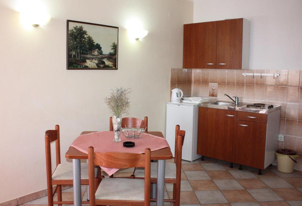 Batkoski Apartments Pag Town Luaran gambar